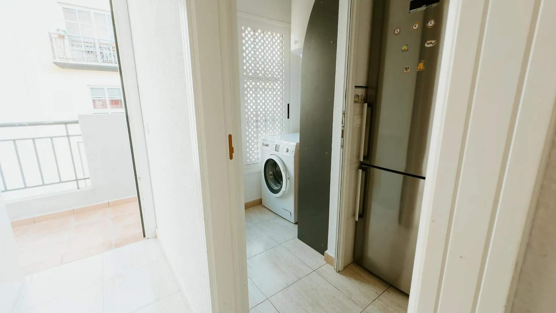 Spacious 2 Bedroom Golden Apartment By Aqua Vista Tenerife Callao Salvaje