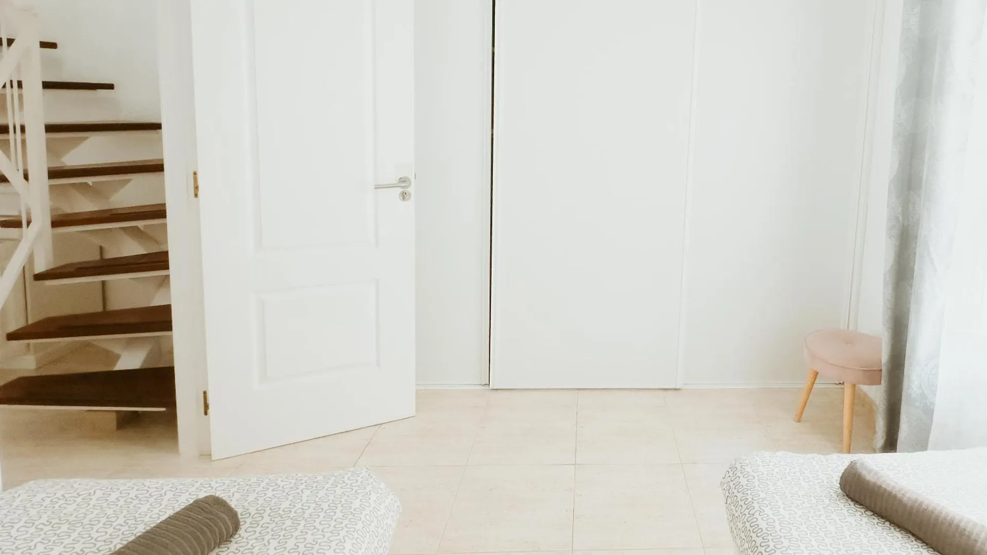 Spacious 2 Bedroom Golden Apartment By Aqua Vista Tenerife Callao Salvaje